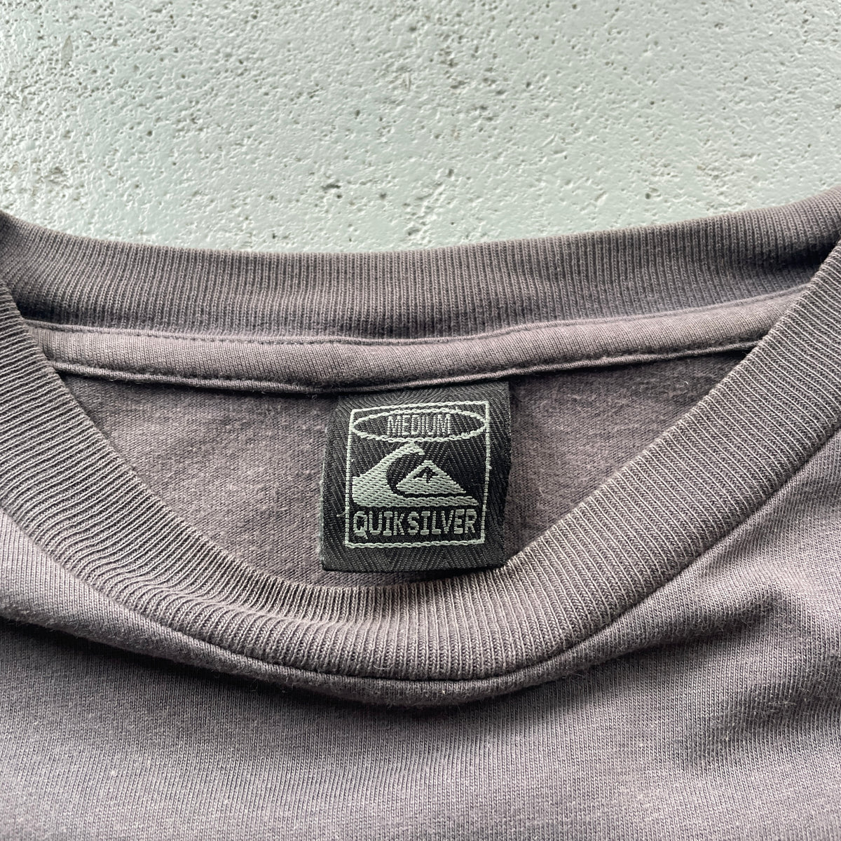 2000's Quiksilver Tee Grey (M)