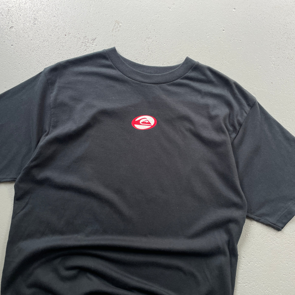 2000's Quiksilver Skate Tee (S/M)