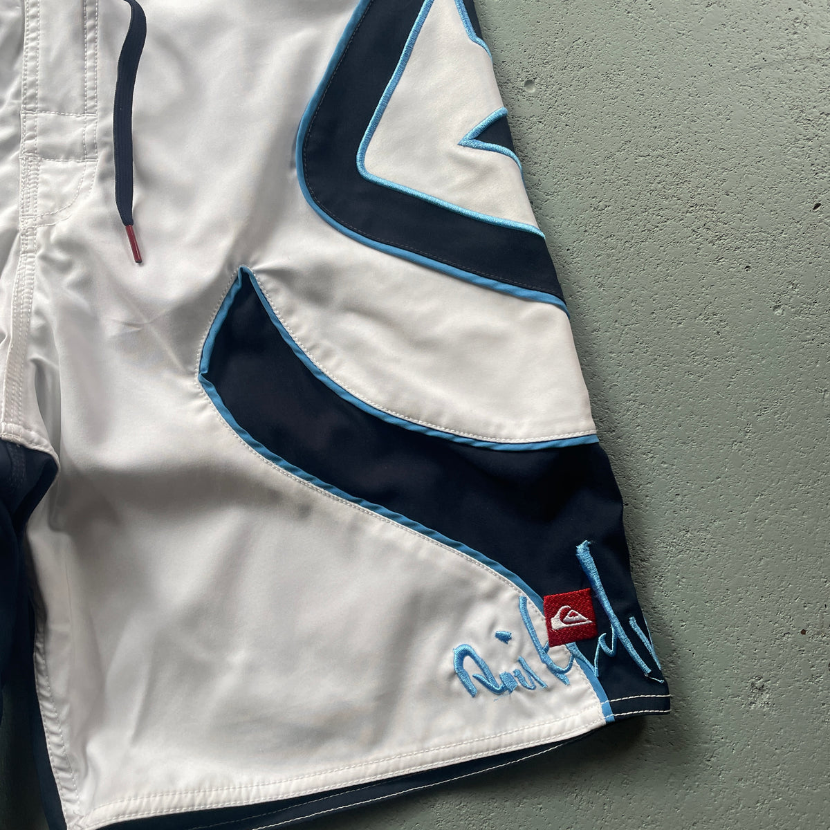 2000's Quiksilver Boardshorts (30)