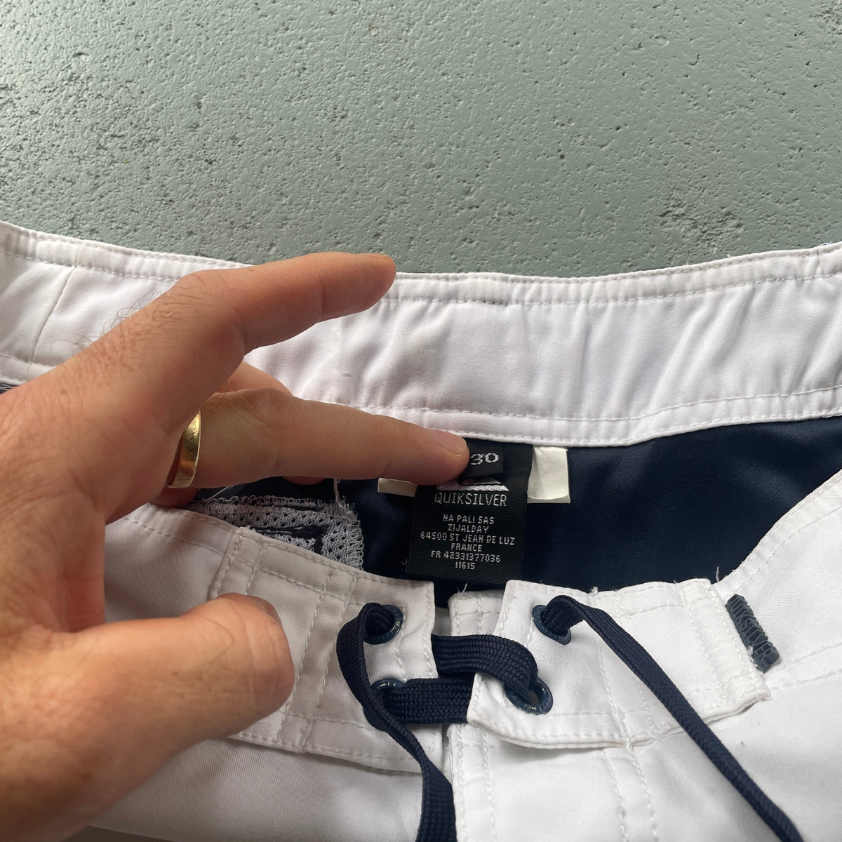 2000's Quiksilver Boardshorts (30)