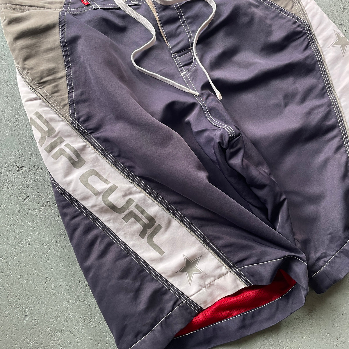 2000's Rip Curl Boardshorts (30)