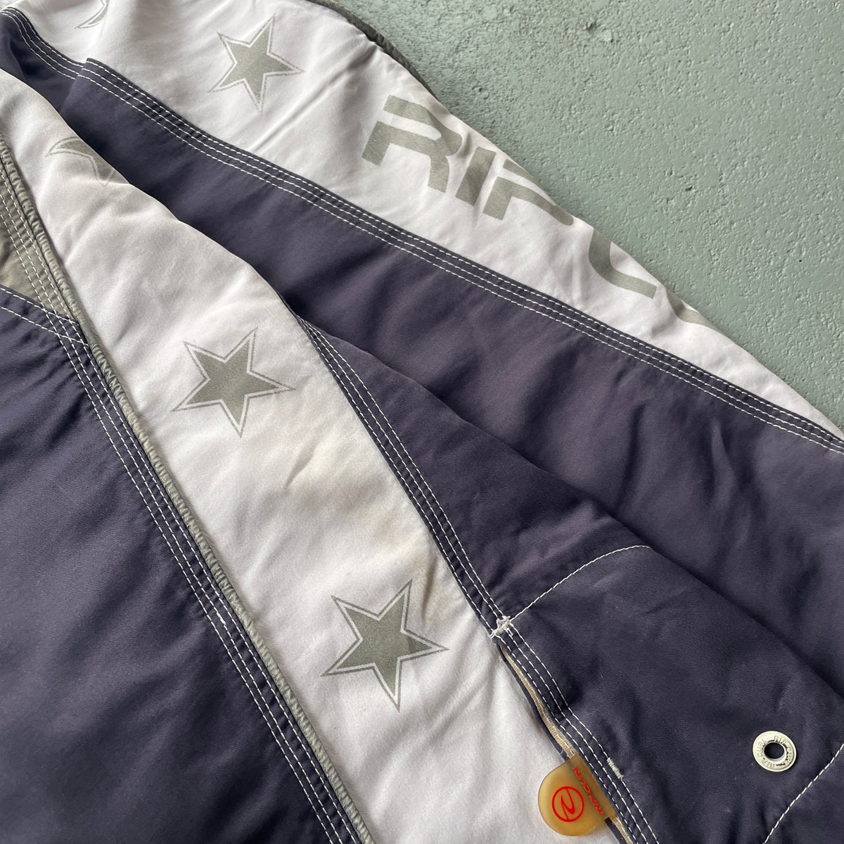 2000's Rip Curl Boardshorts (30)