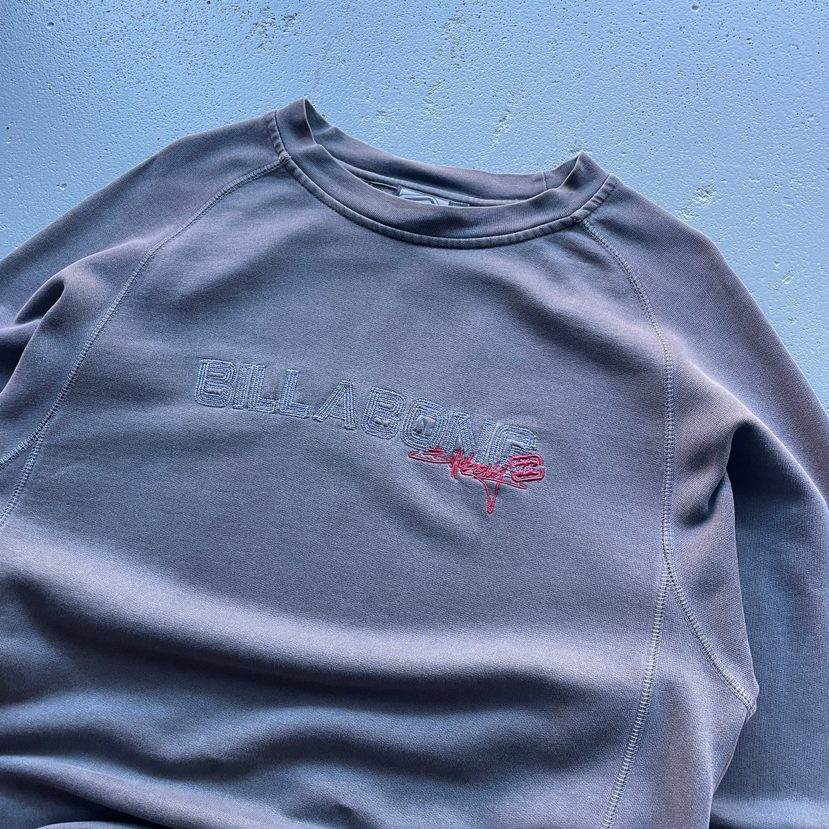 2000's Billabong Sweatshirt (M/L)