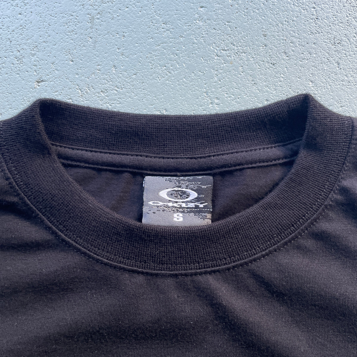 2000's Oakley Tee (S)