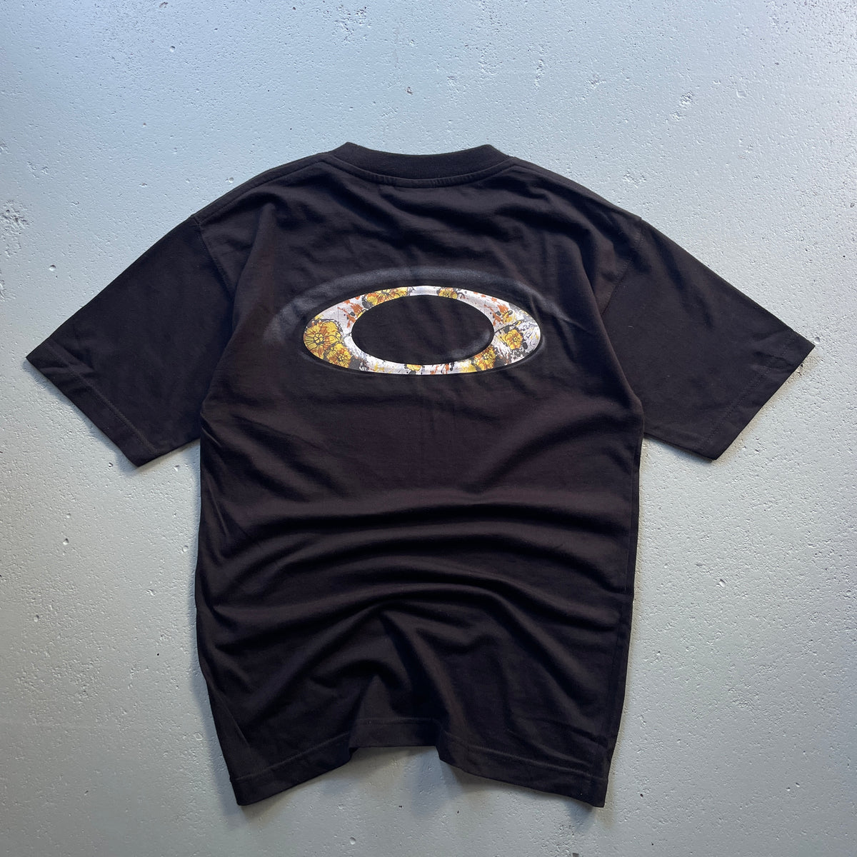 2000's Oakley Tee (S)
