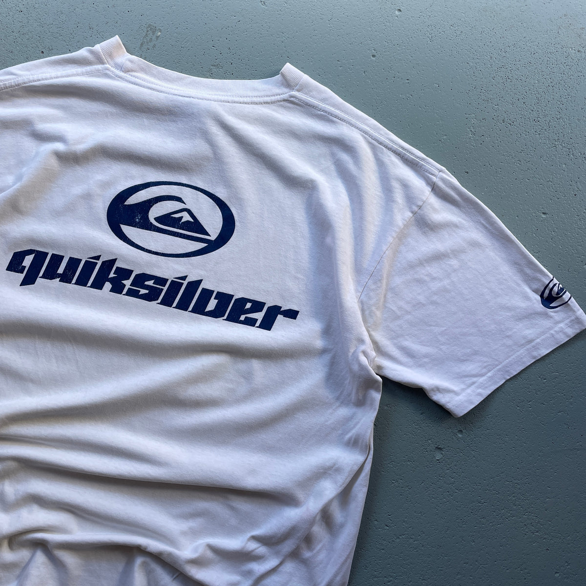 2000's Quiksilver Tee (L)