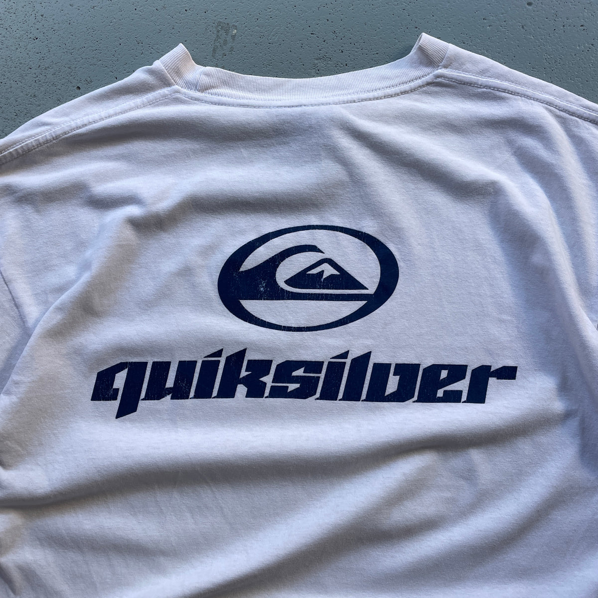 2000's Quiksilver Tee (L)