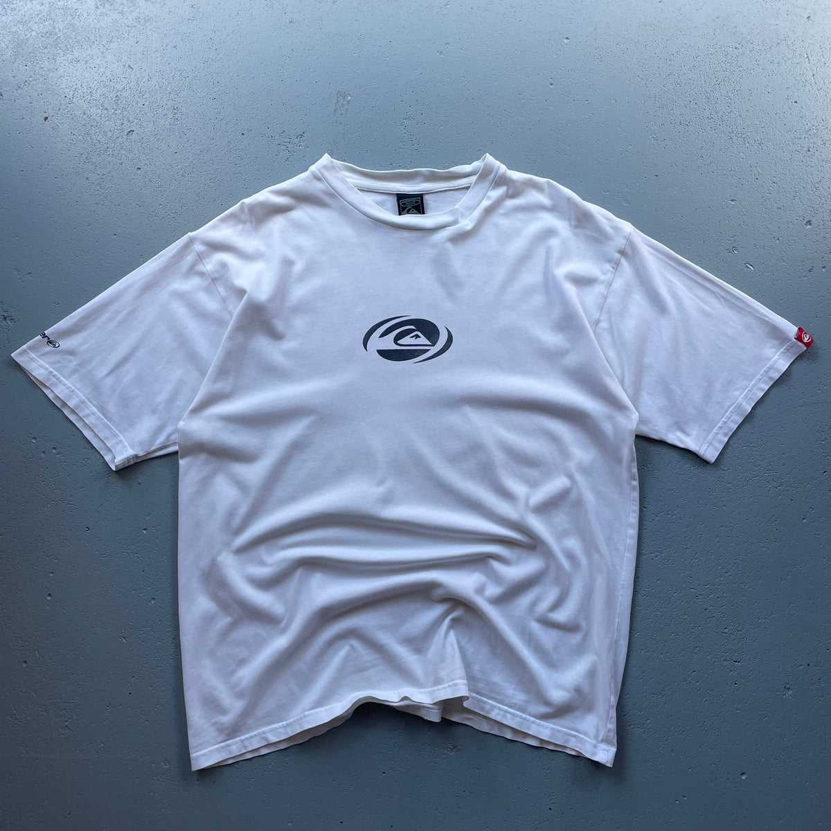 2000's Quiksilver Tee (M)