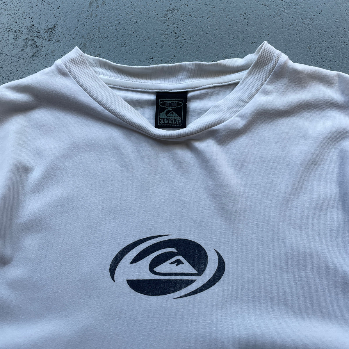 2000's Quiksilver Tee (M)