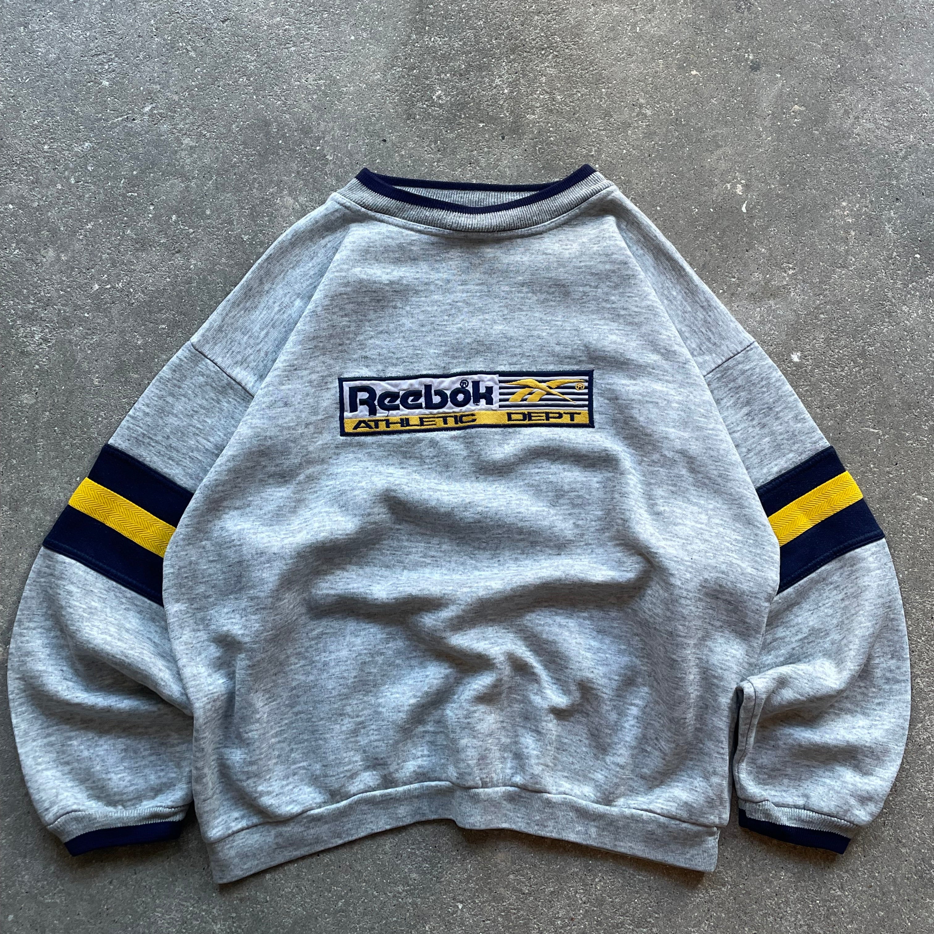 2000's Reebok Sweatshirt (S/M)