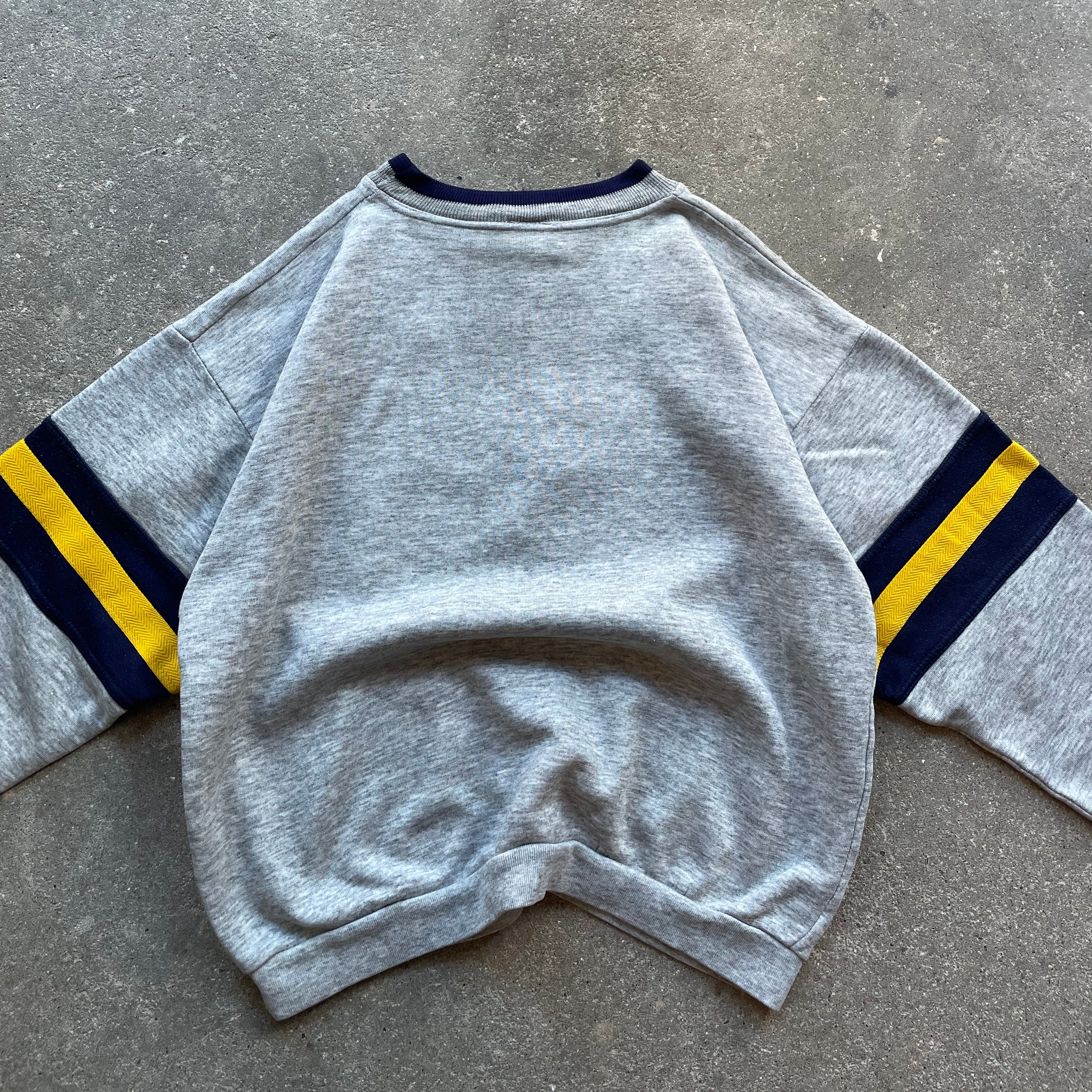 2000's Reebok Sweatshirt (S/M)