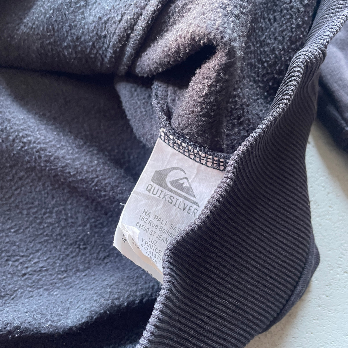 2000’s Quiksilver Full-Zip Sweatshirt (XL)