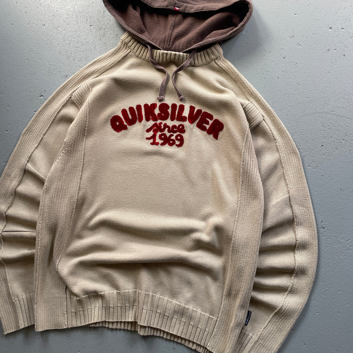 2000’s Quiksilver Knit Hoodie (XL)