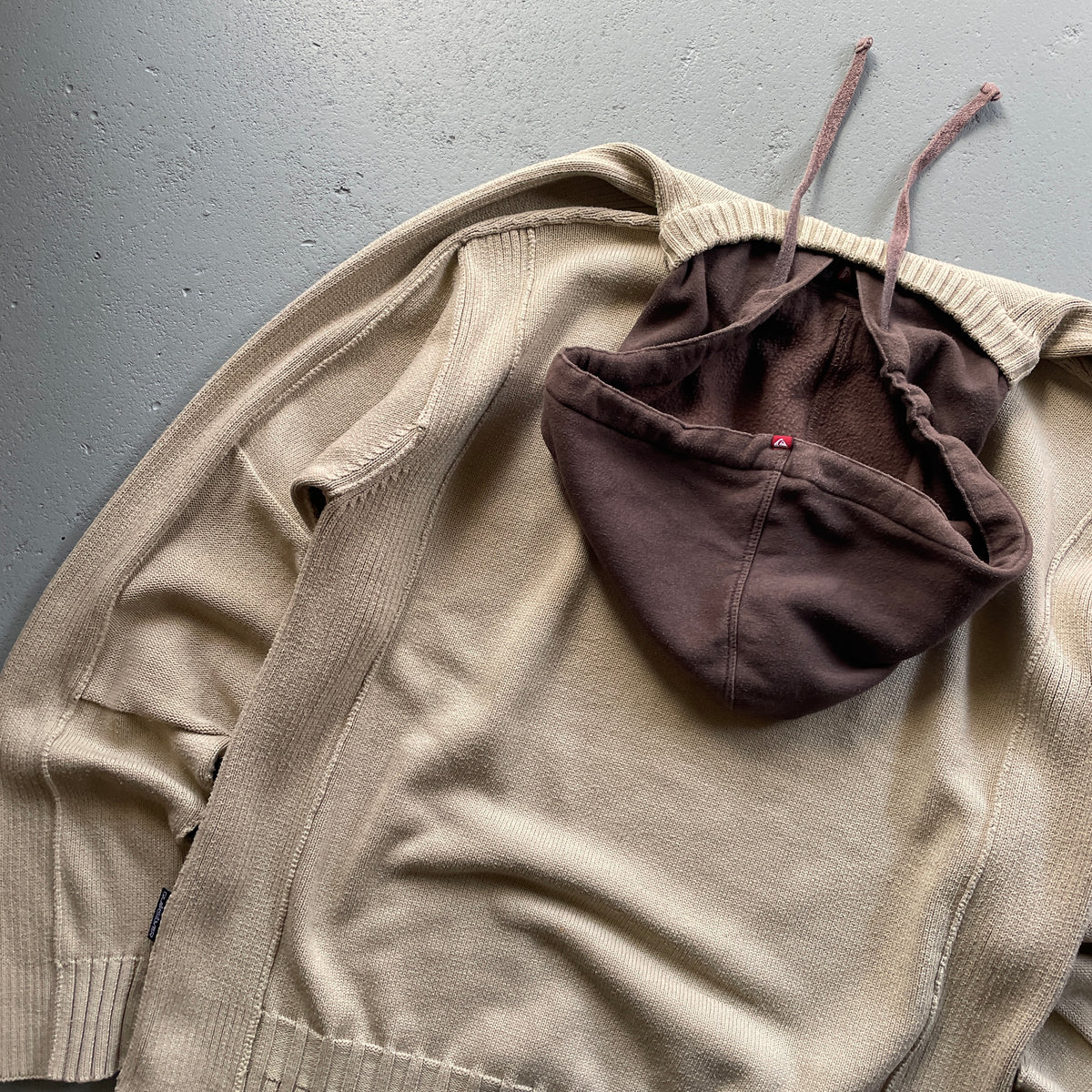 2000’s Quiksilver Knit Hoodie (XL)