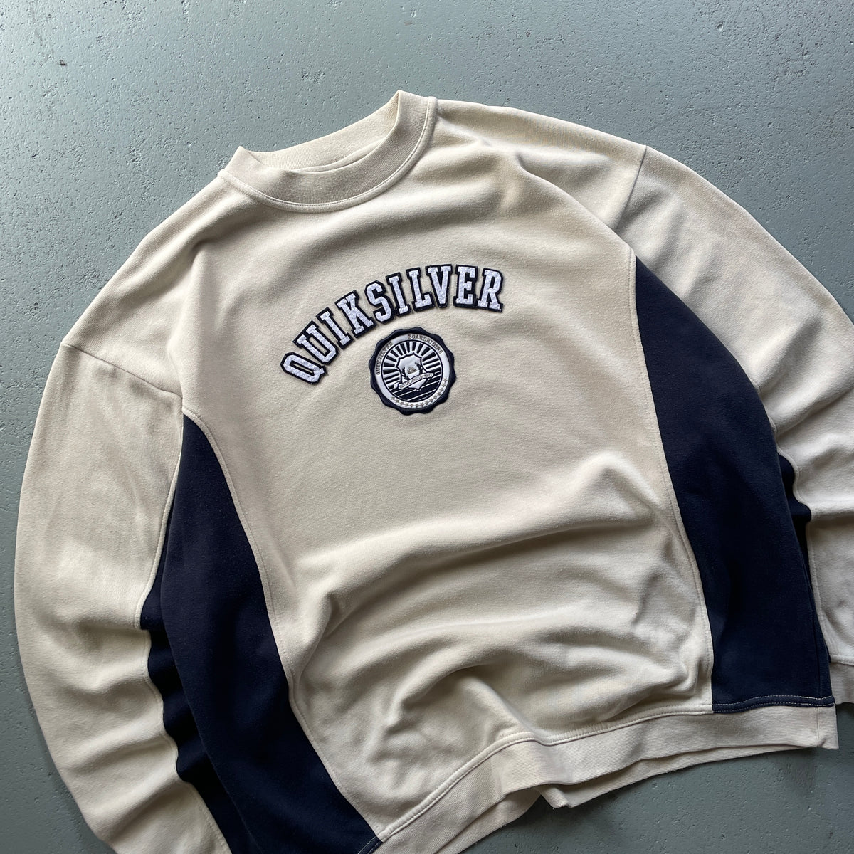 2000’s Quiksilver Sweatshirt (XL)