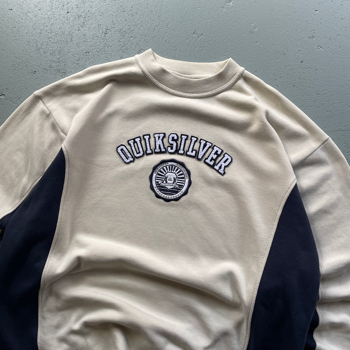 2000’s Quiksilver Sweatshirt (XL)
