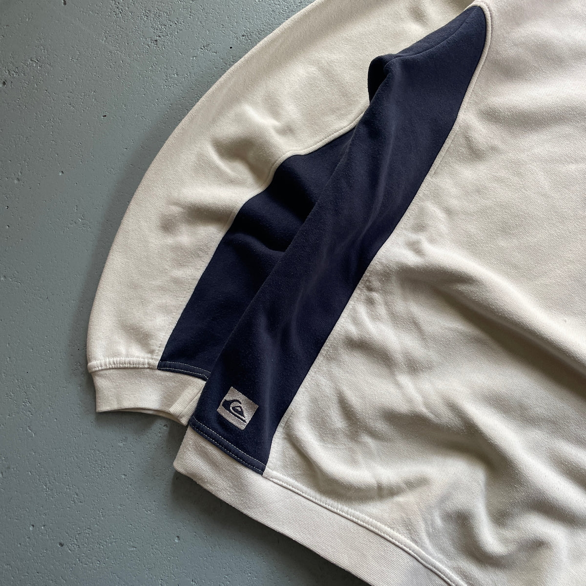2000’s Quiksilver Sweatshirt (XL)
