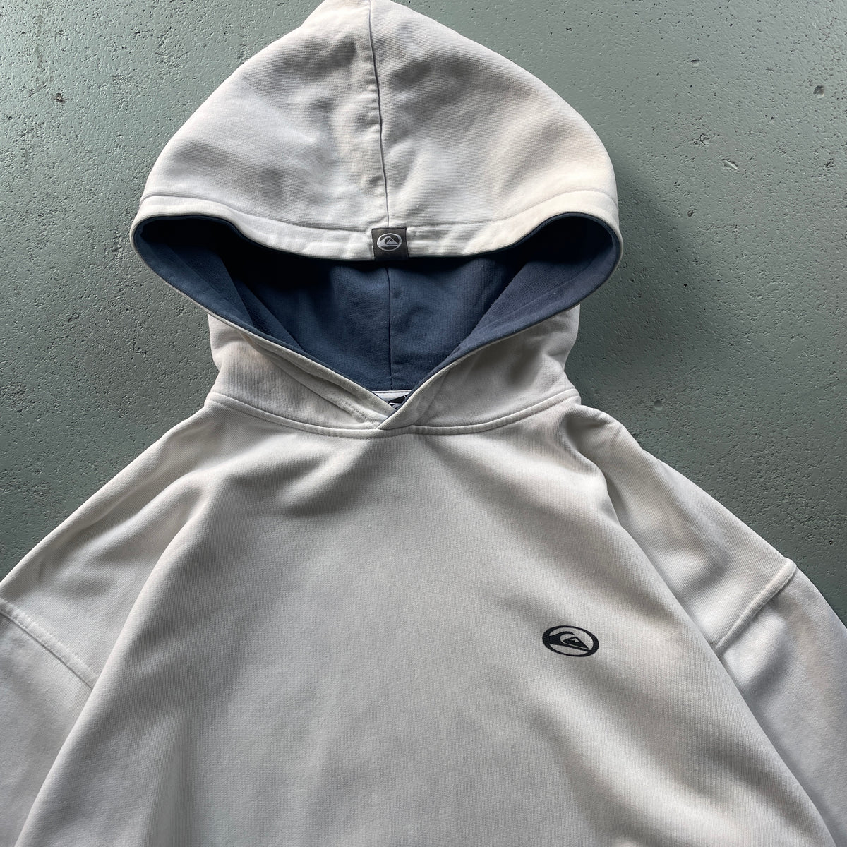 2000’s Quiksilver Hoodie (M)
