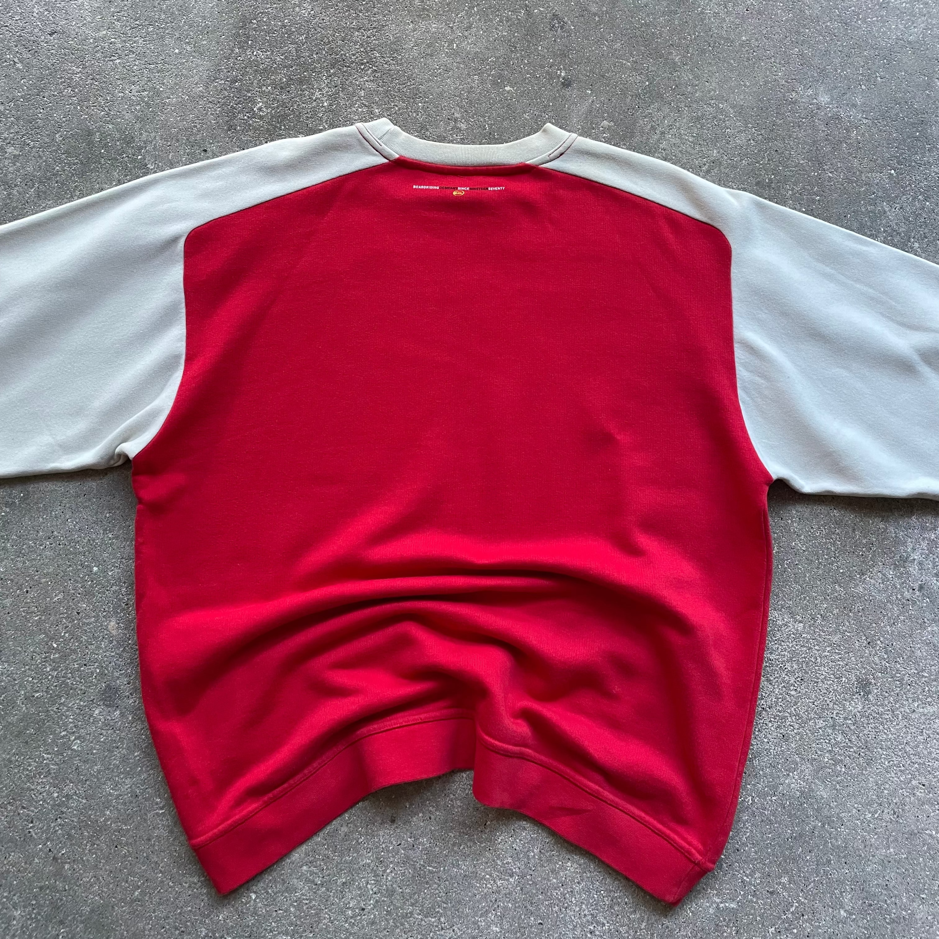 2000's Quiksilver Sweatshirt Red/Beige (L)