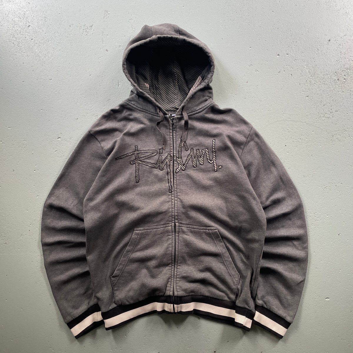 2000’s Rip Curl Hoodie (L)