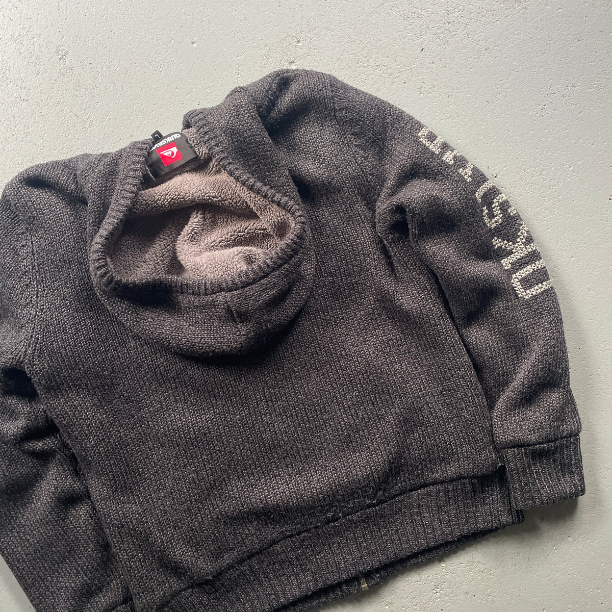 2000’s Quiksilver Full-Zip Fleece Jacket (M)
