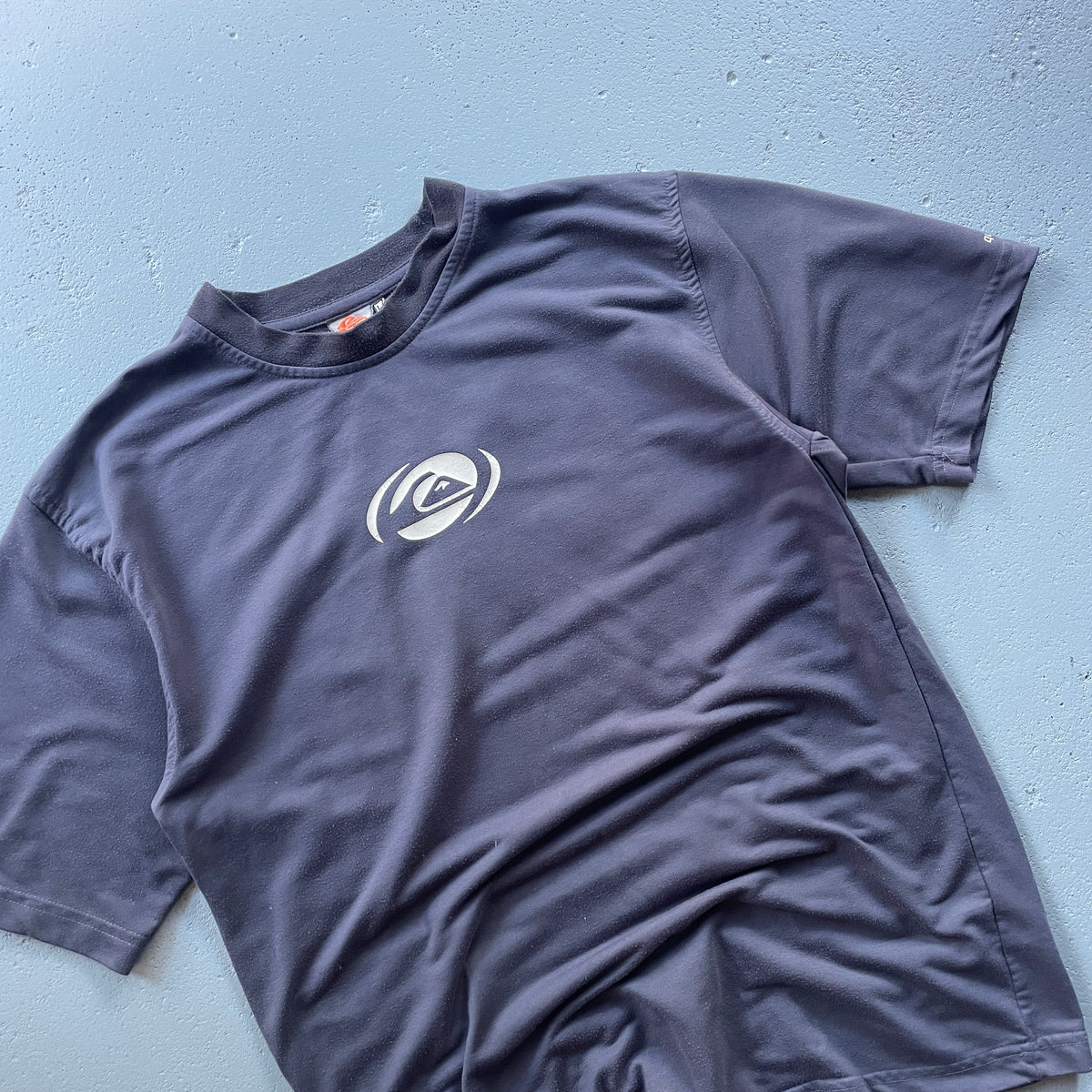 2000's Quiksilver Tee (L)