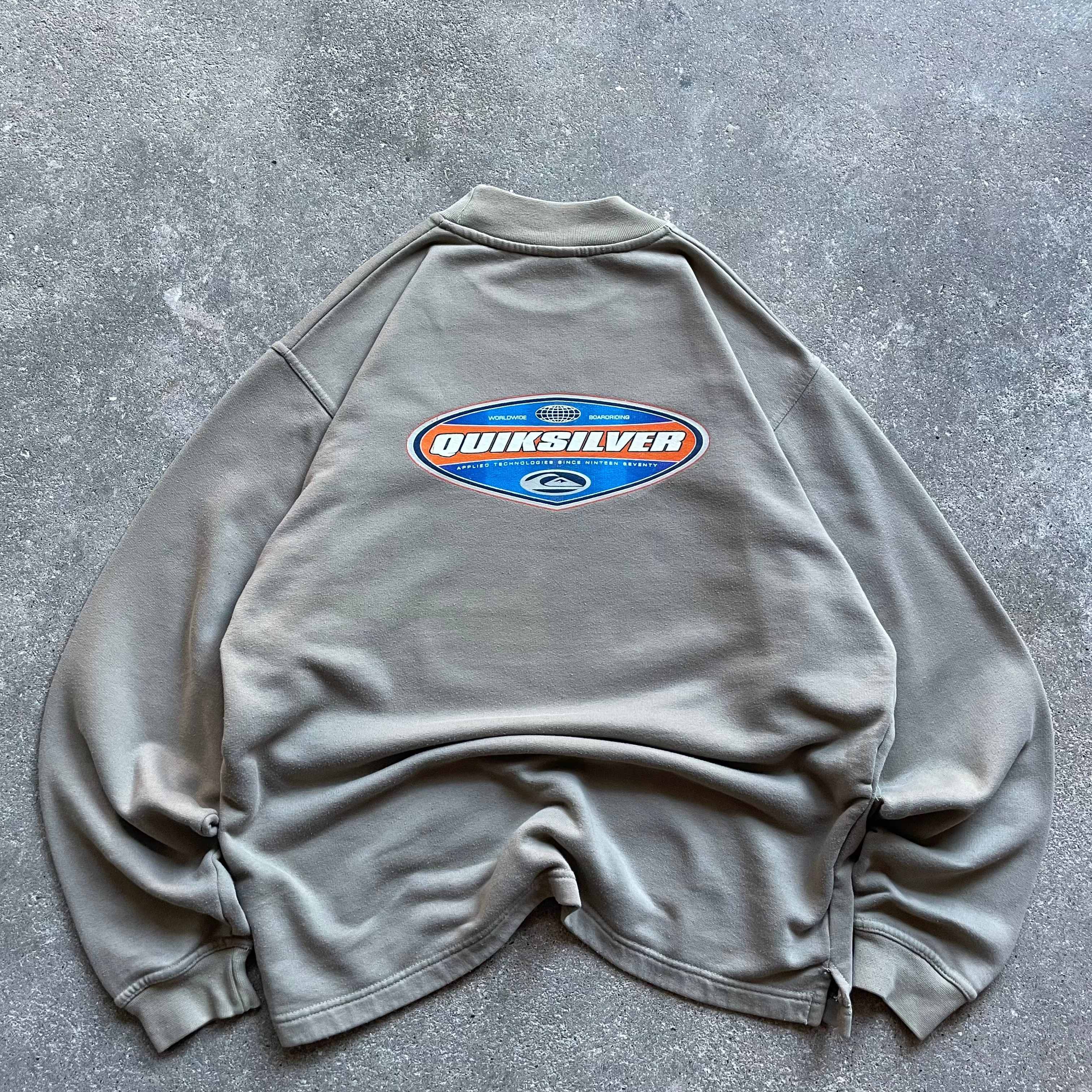 90's Quiksilver Sweatshirt Beige (M)