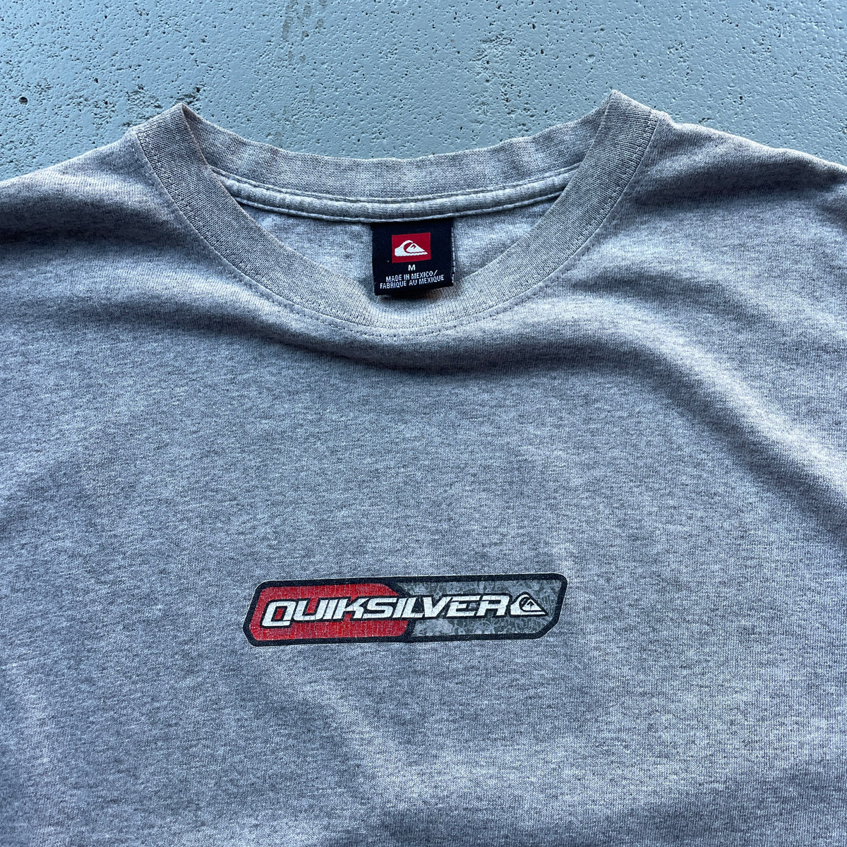 2000's Quiksilver Tee (M)