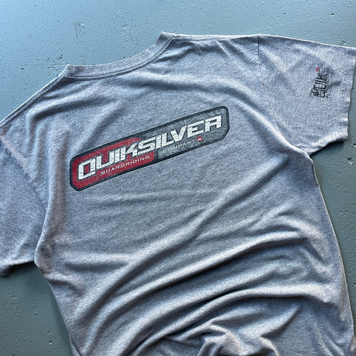 2000's Quiksilver Tee (M)