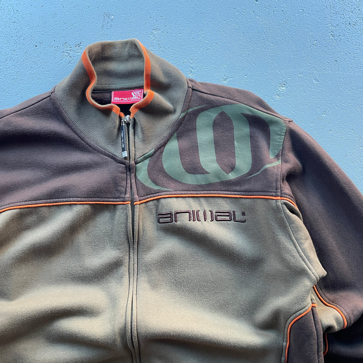 2000’s Animal Zip Sweatshirt (L)