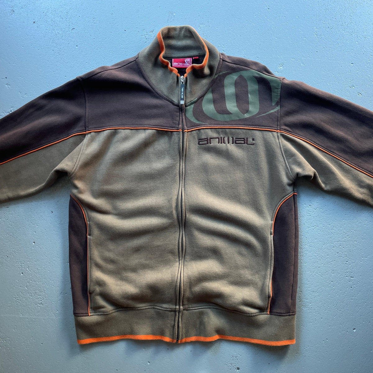 2000’s Animal Zip Sweatshirt (L)