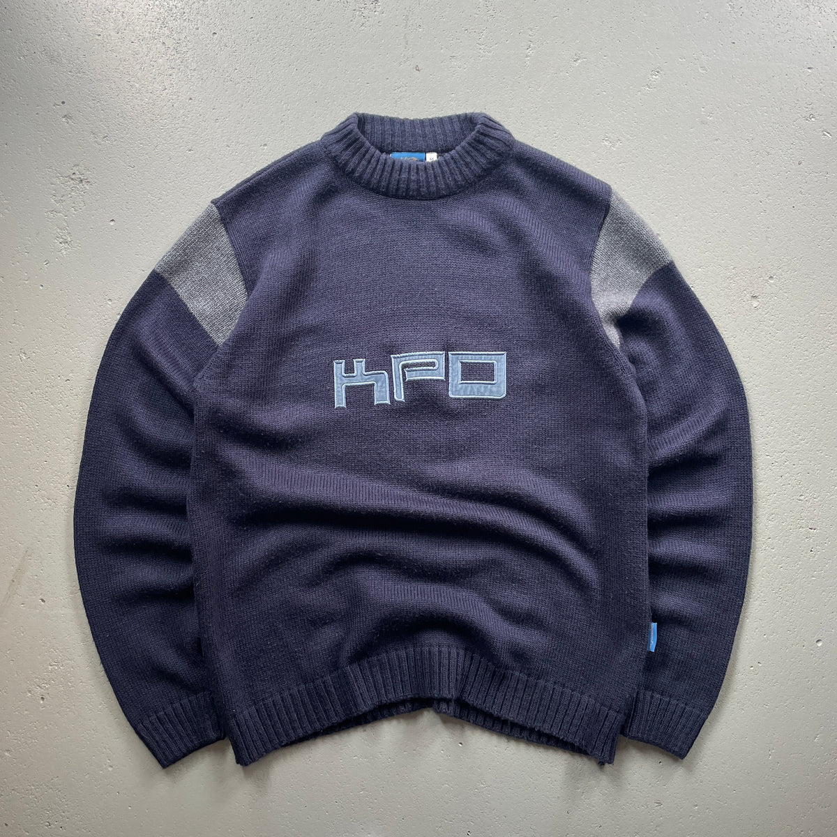 2000’s Kangaroo Poo Knit Jumper (M)