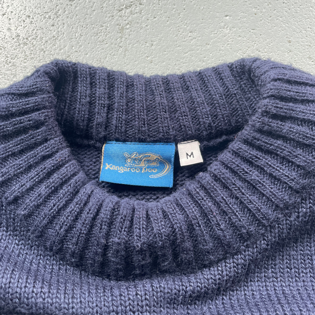 2000’s Kangaroo Poo Knit Jumper (M)
