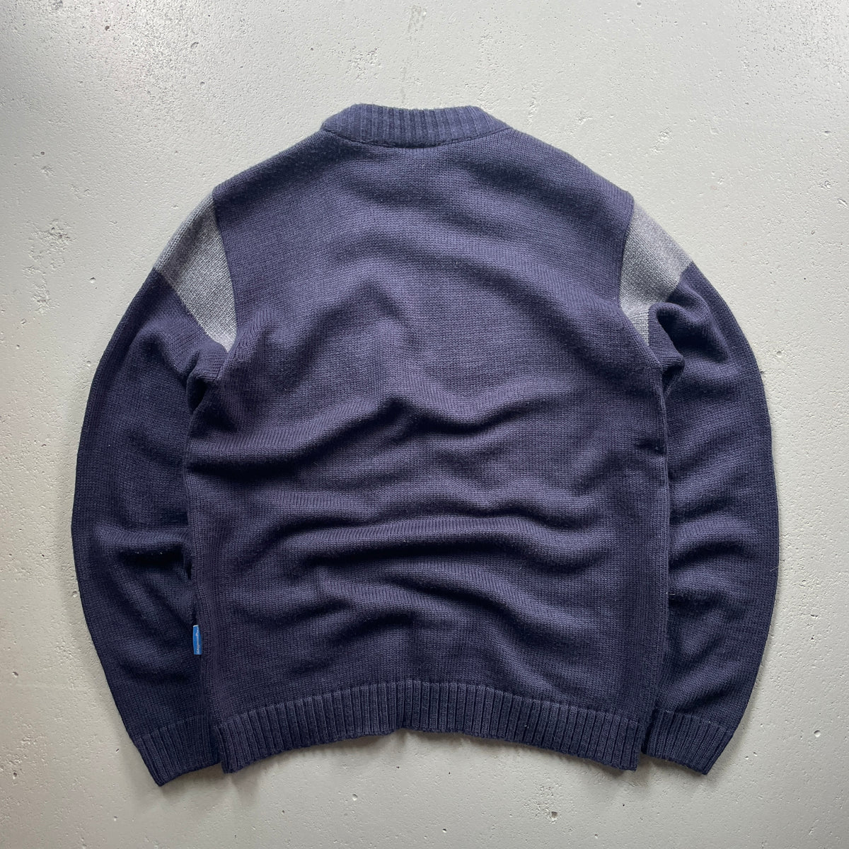 2000’s Kangaroo Poo Knit Jumper (M)