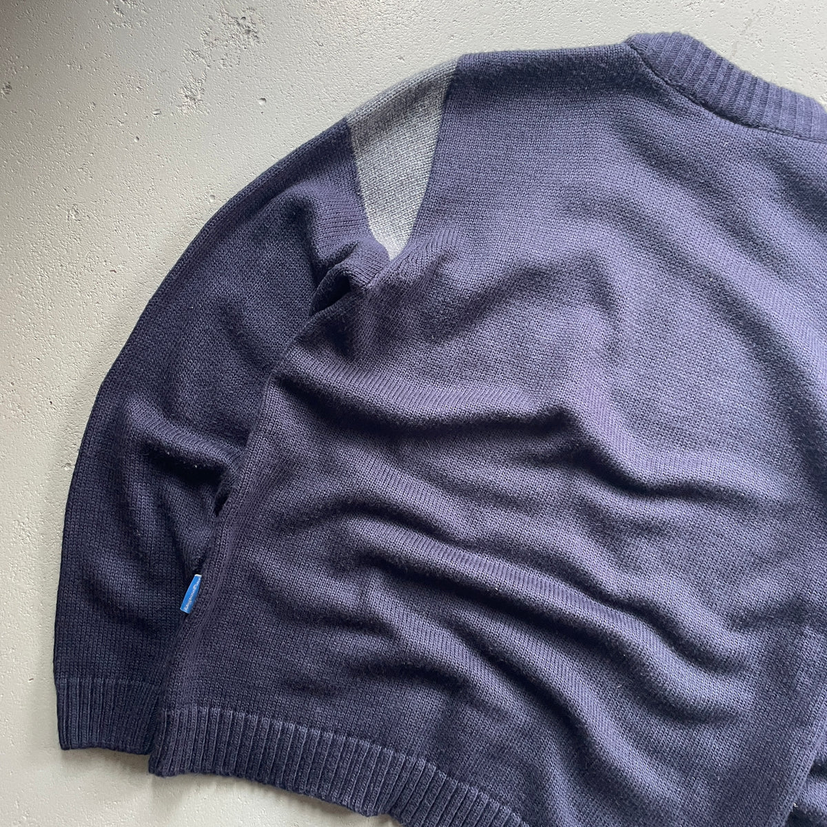 2000’s Kangaroo Poo Knit Jumper (M)