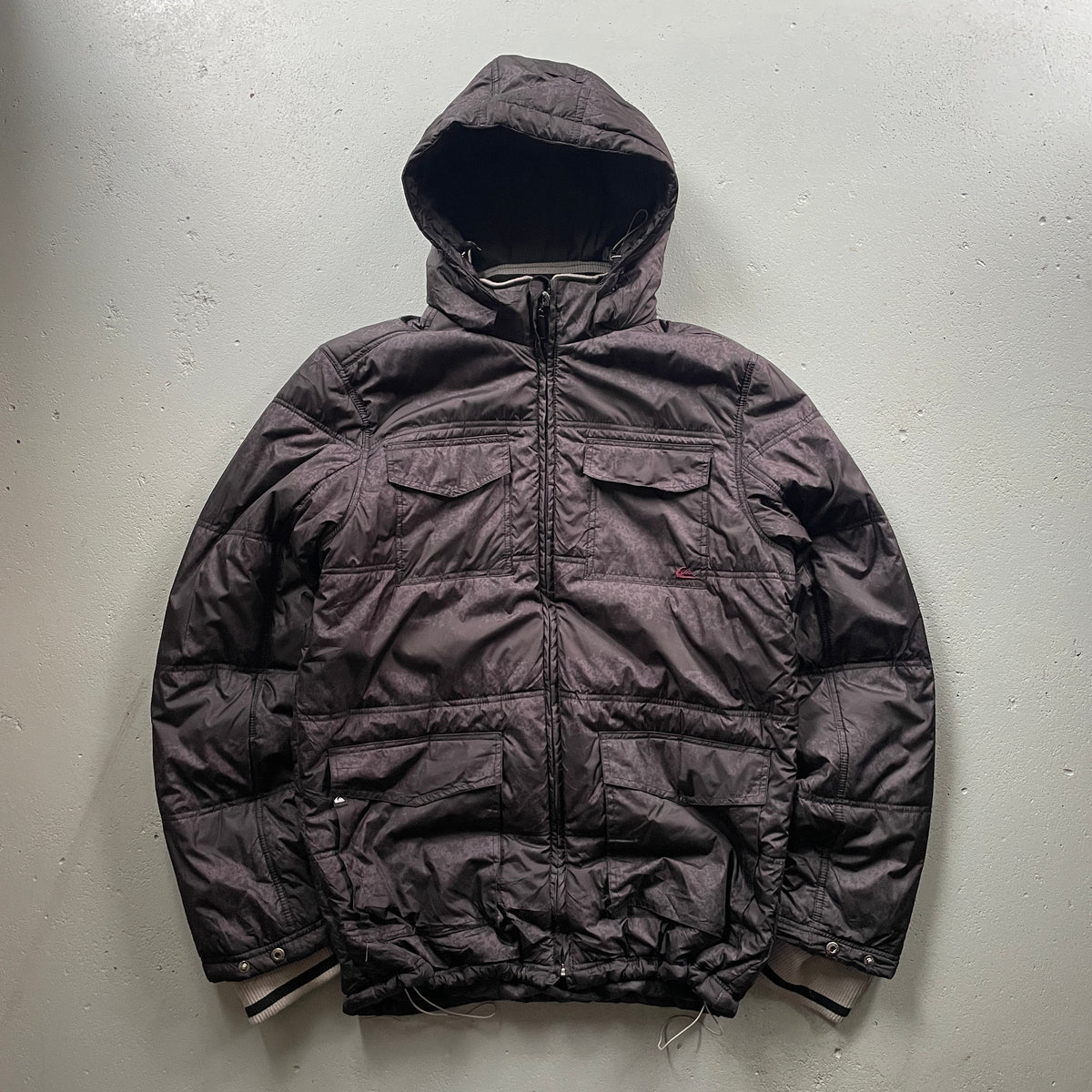 2000’s Quiksilver Puffer Jacket (L)
