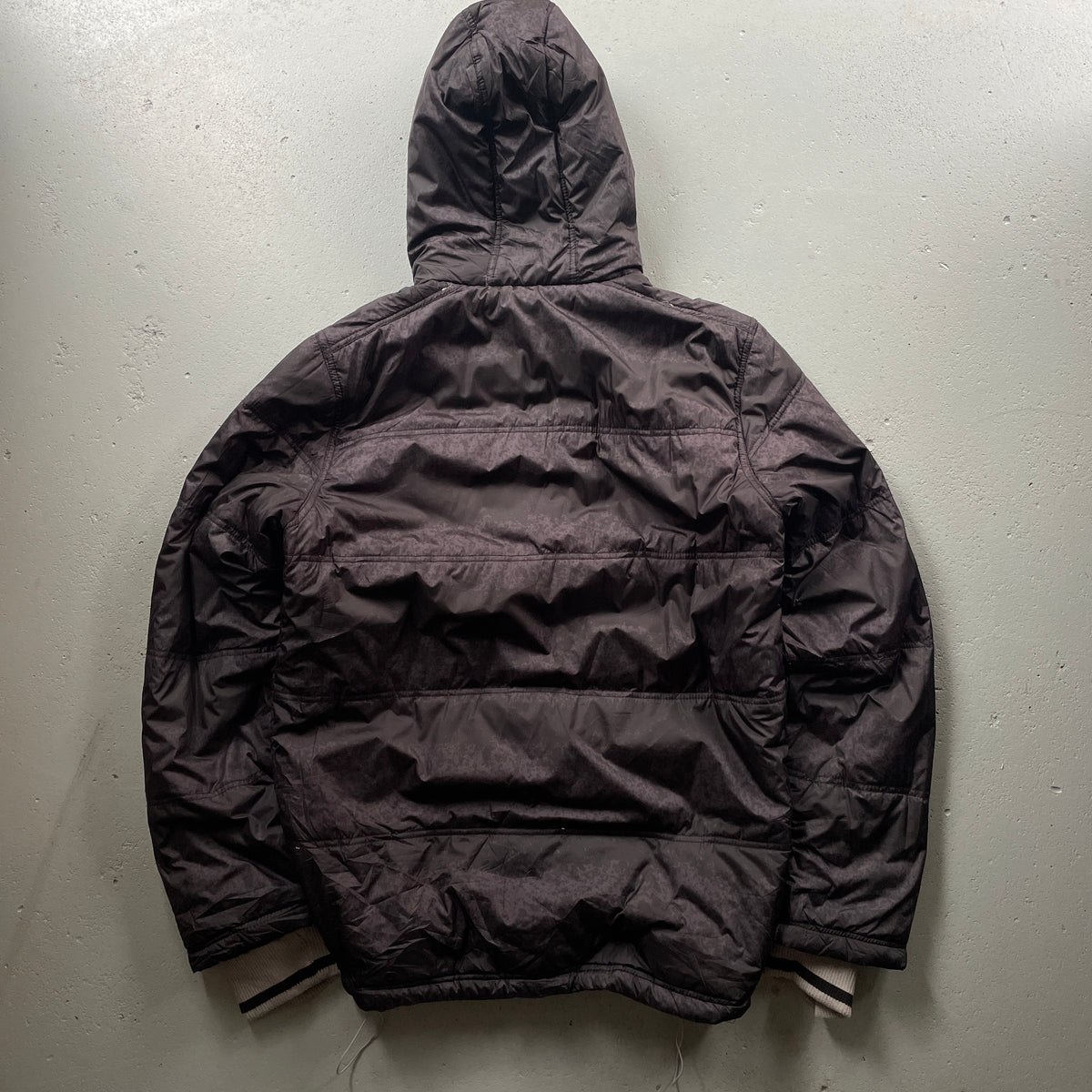 2000’s Quiksilver Puffer Jacket (L)