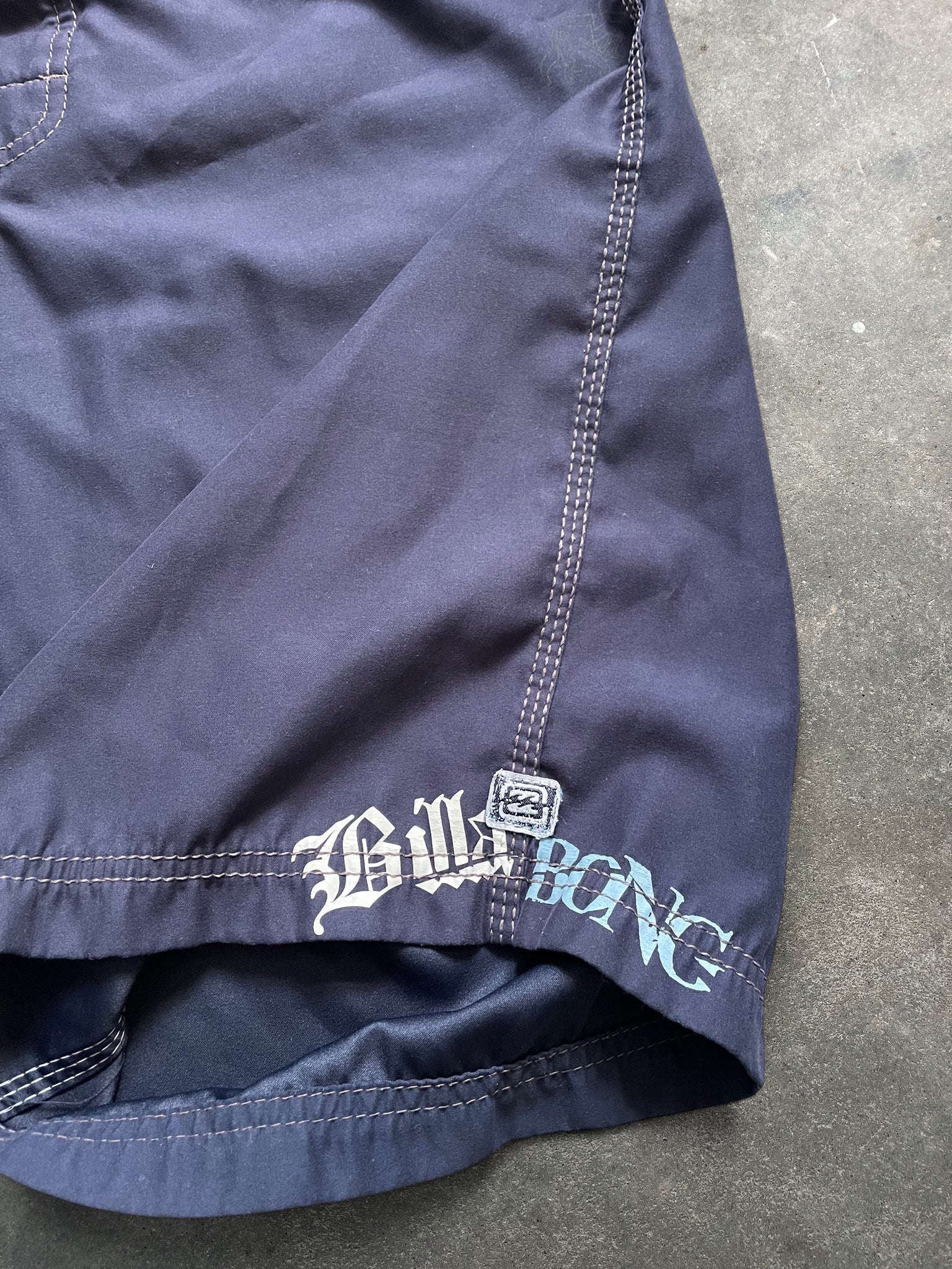 00's Billabong Boardshorts Navy (30)
