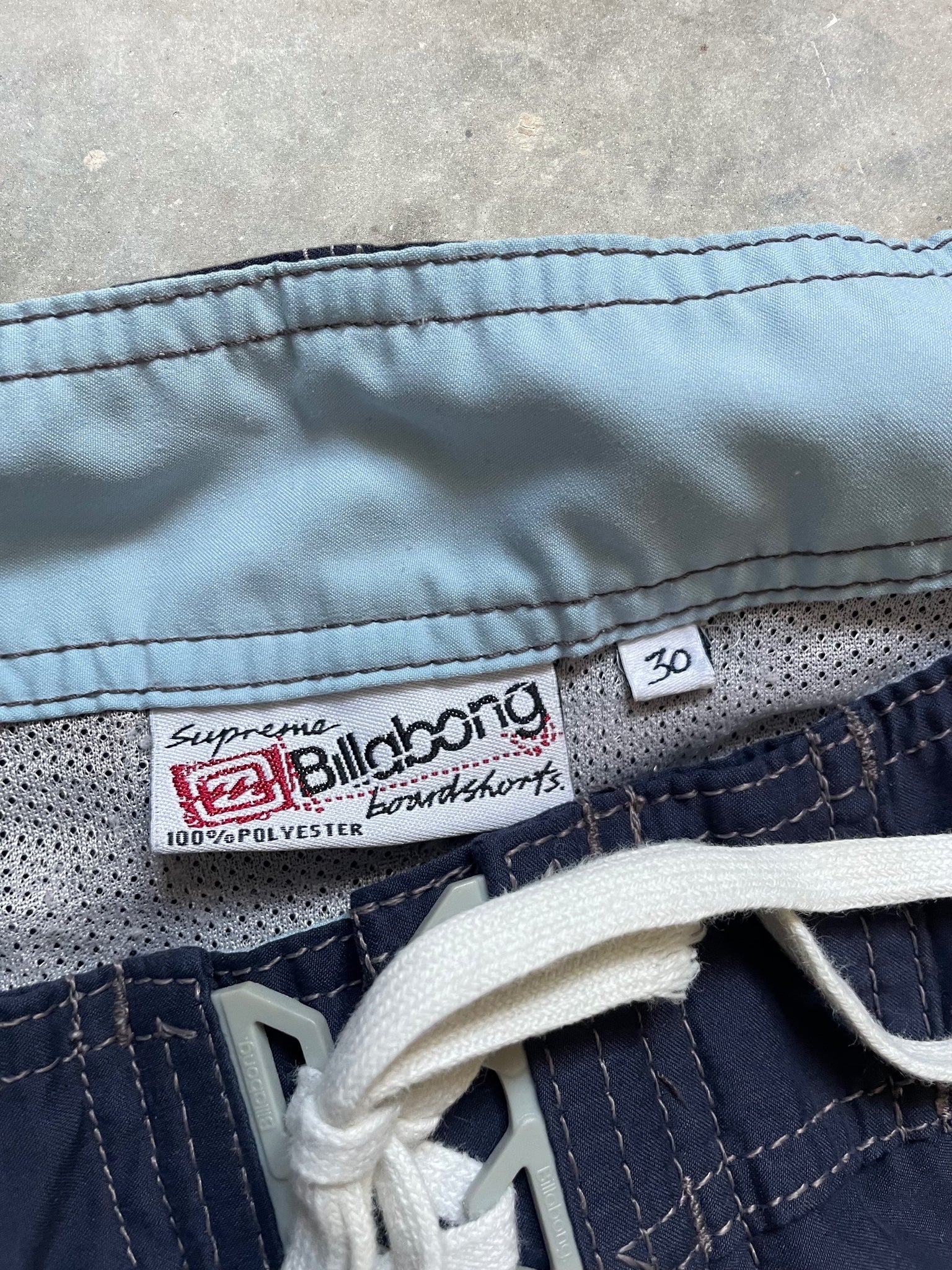 00's Billabong Boardshorts Navy (30)