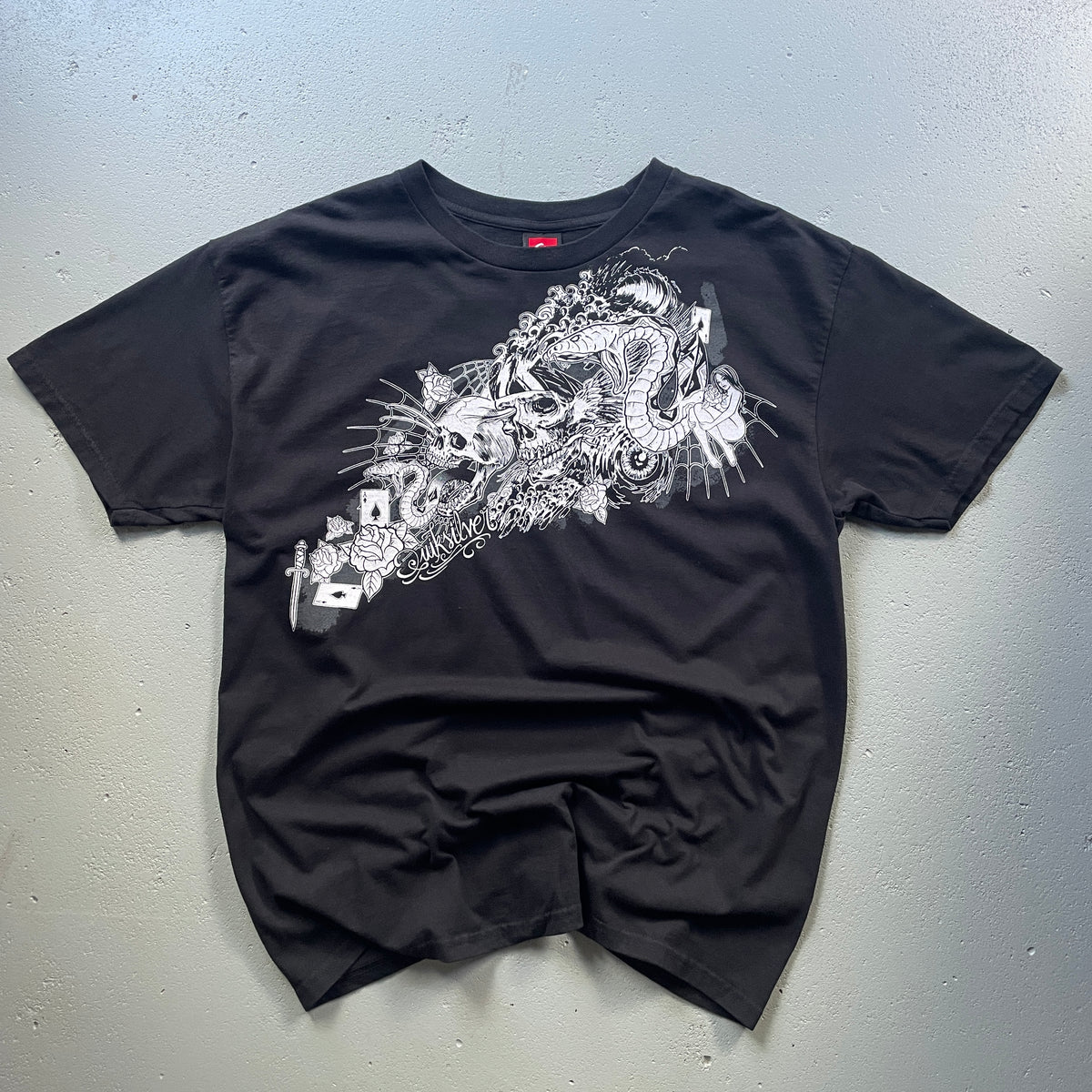 2000's Quiksilver Grunge Tee (L/XL)