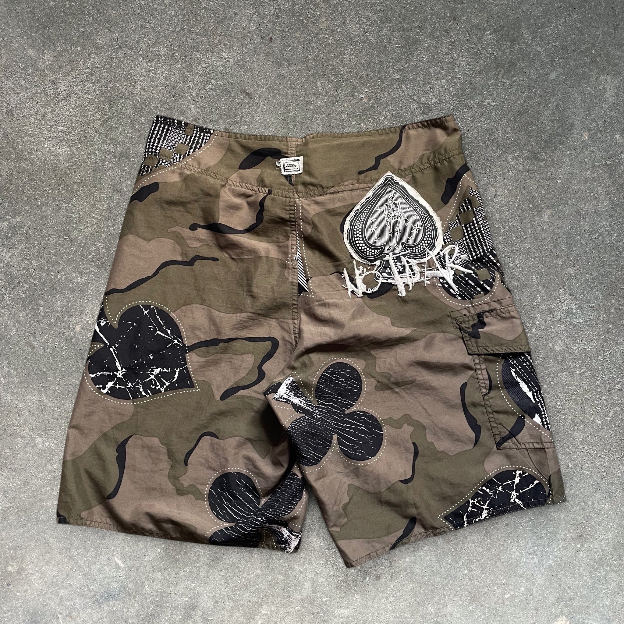 2000's No Fear Camo Boardshorts (M)
