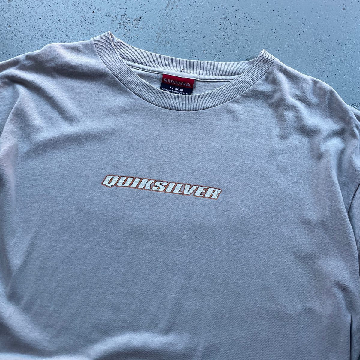2000's Quiksilver Tee (XL)