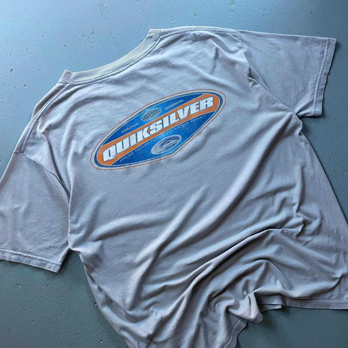 2000's Quiksilver Tee (XL)