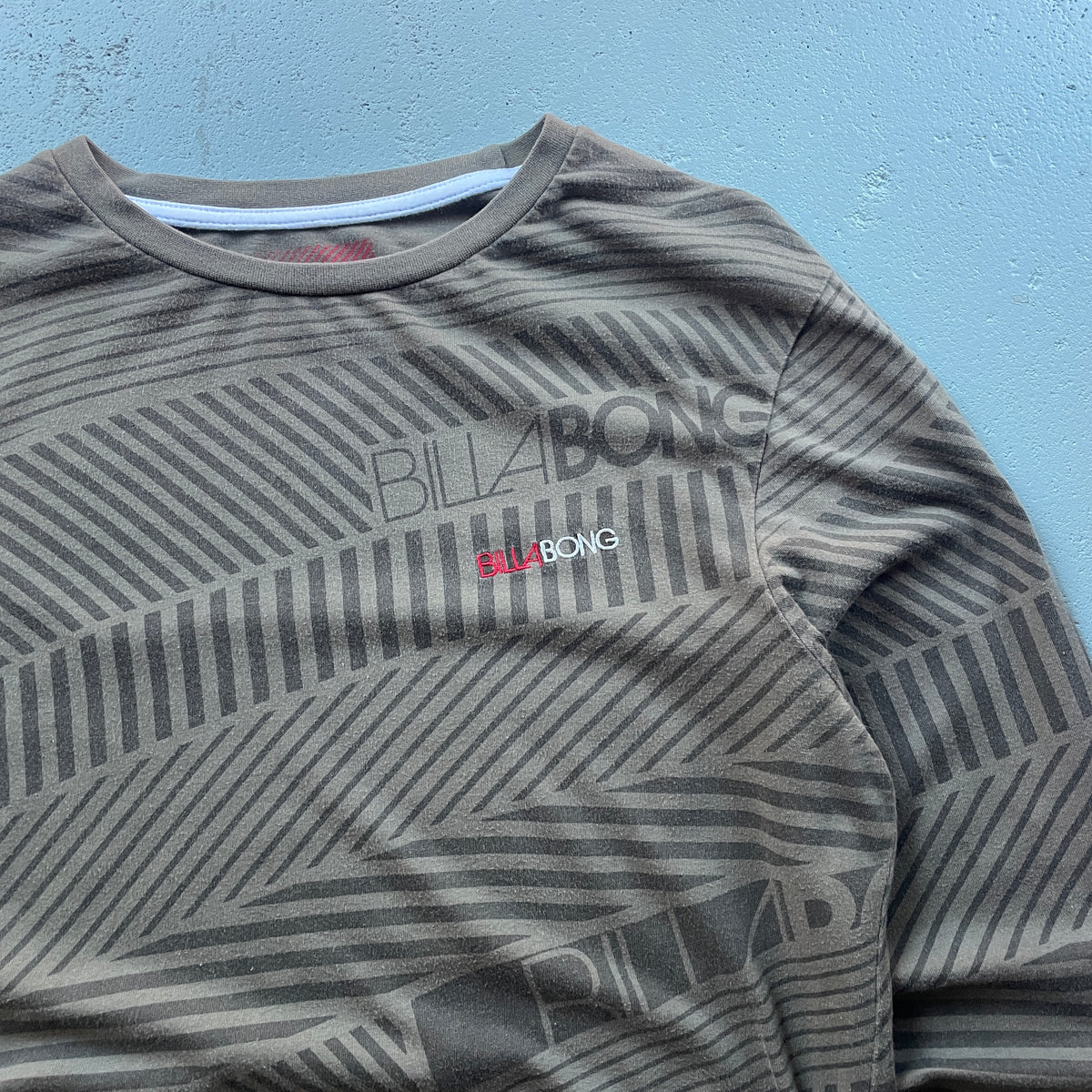 2000's Billabong Long Tee (S)