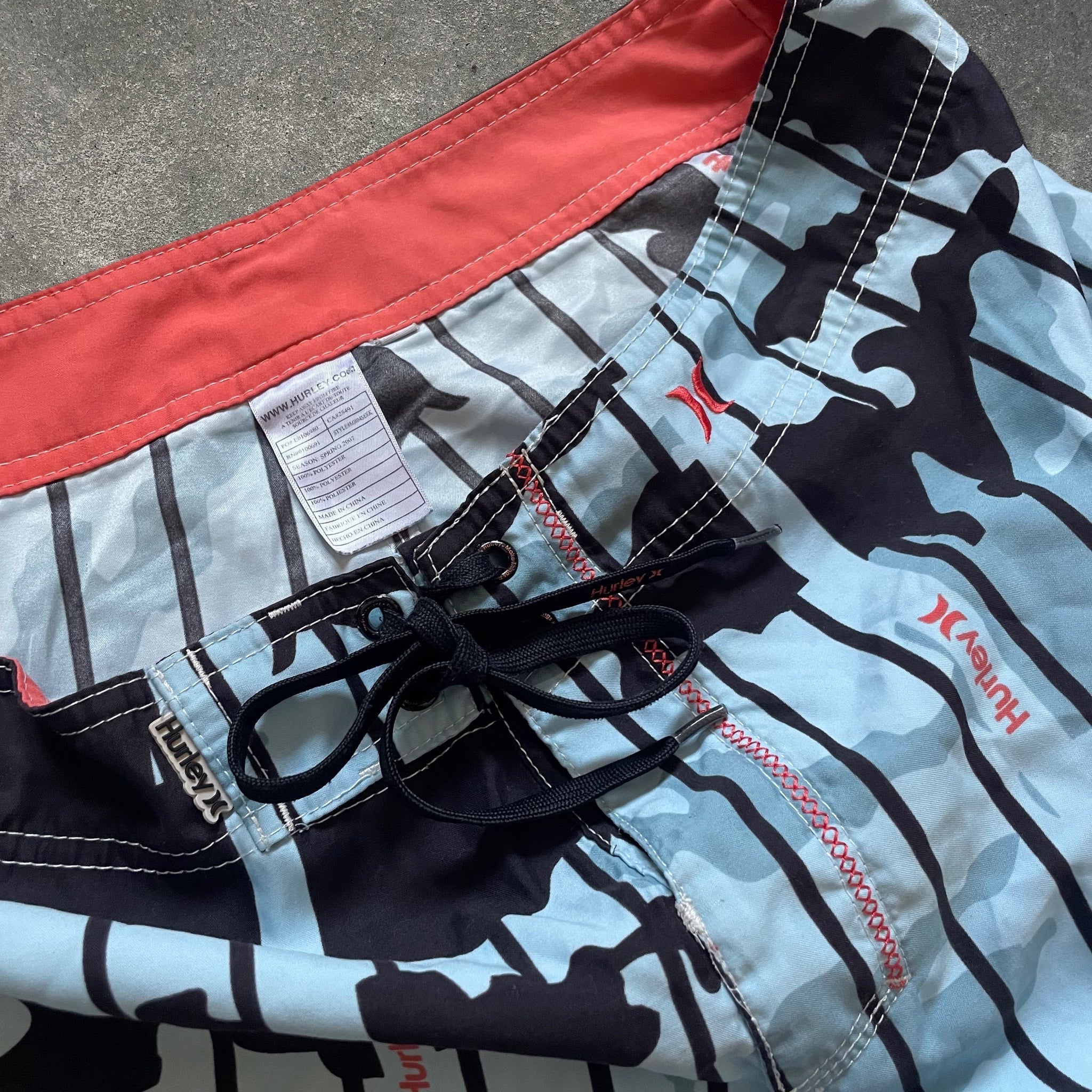 2000's Hurley Camo Boardshorts (M)