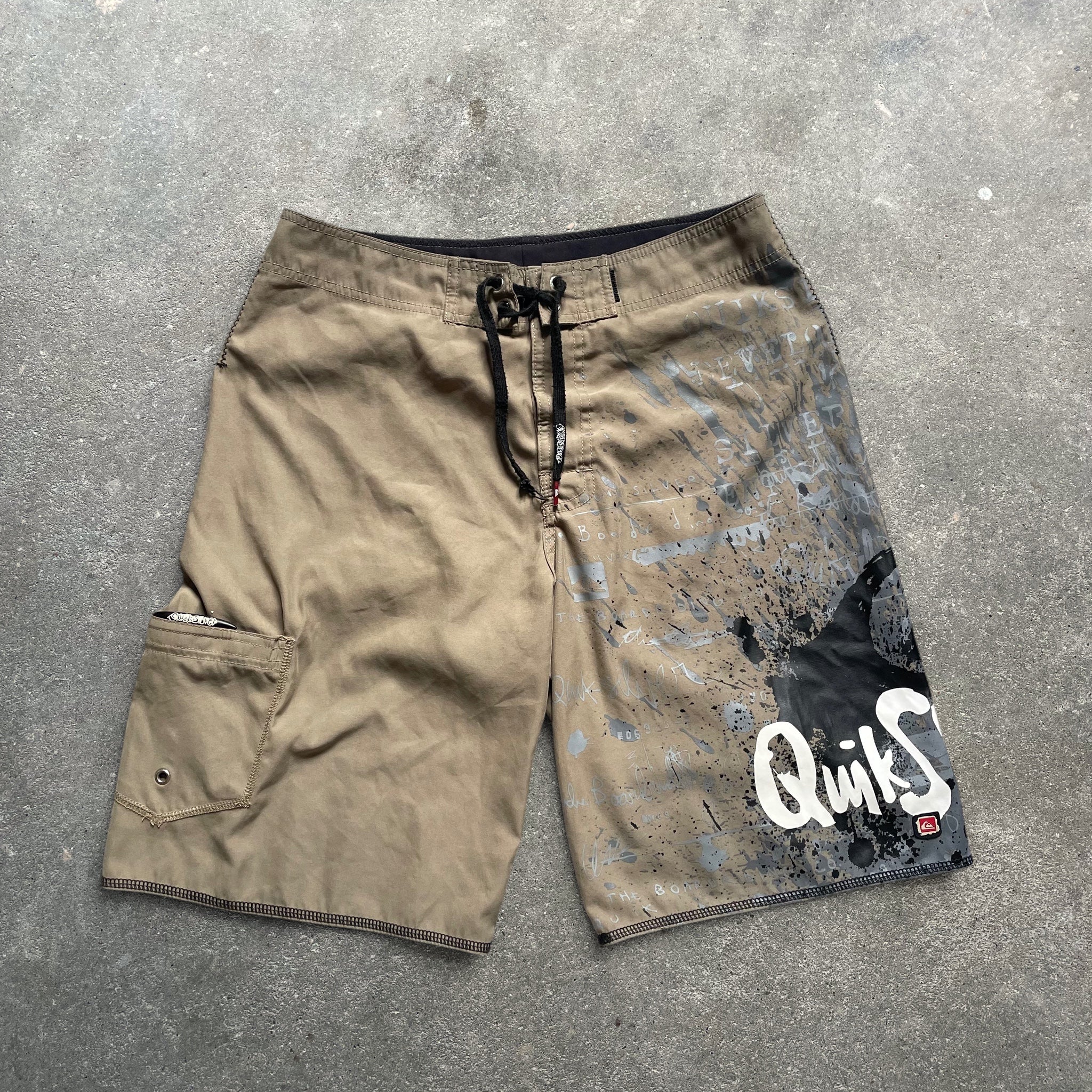2000's Quiksilver Boardshorts (S)