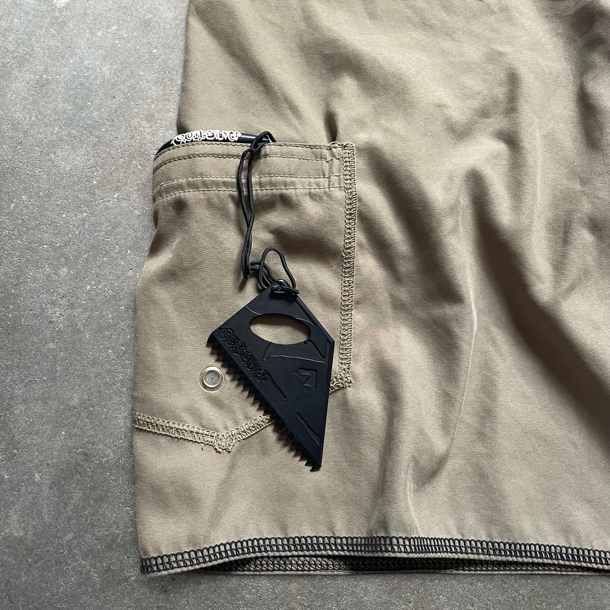 2000's Quiksilver Boardshorts (S)