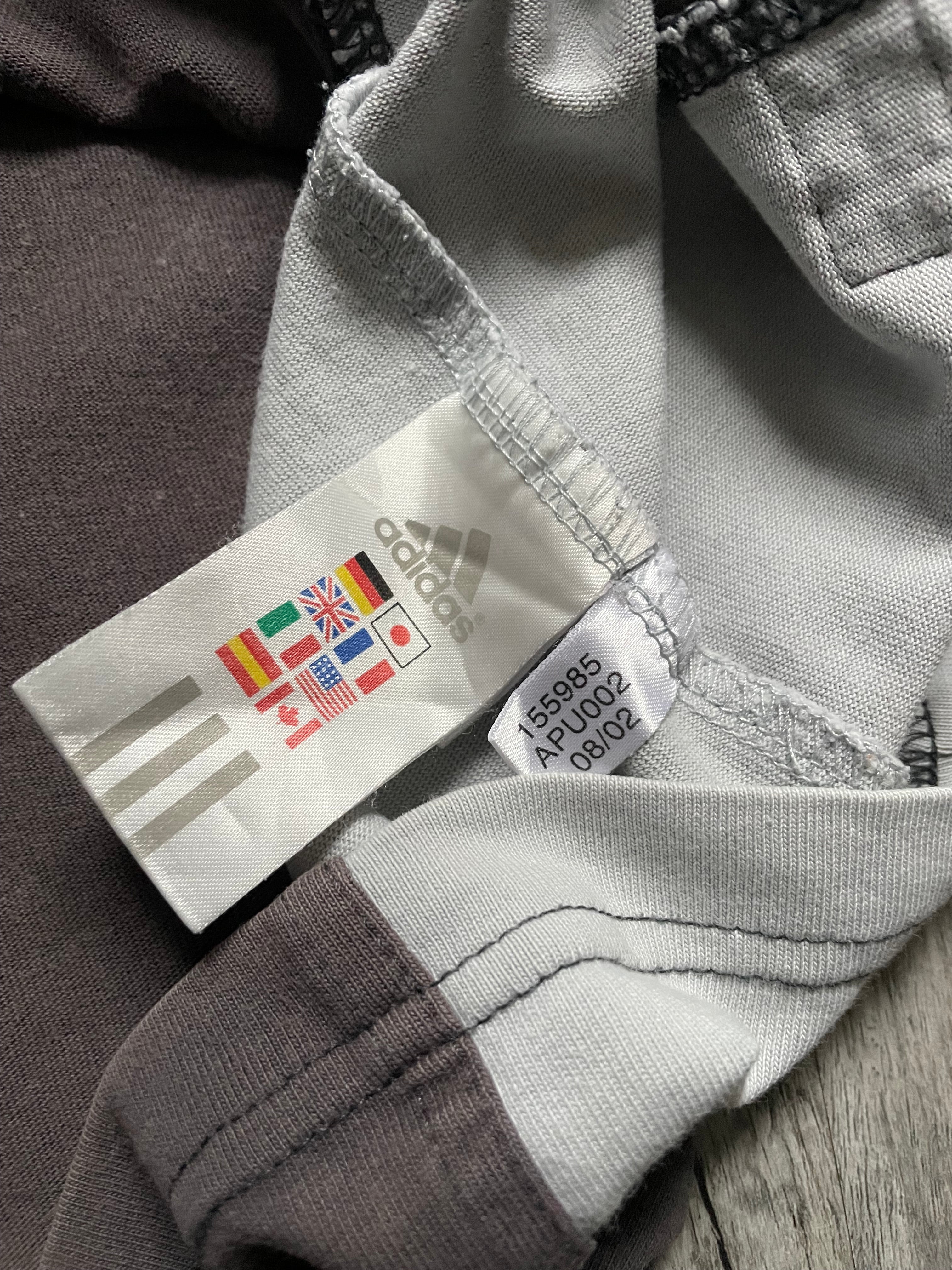 2000's Retro Adidas T-shirt (M)