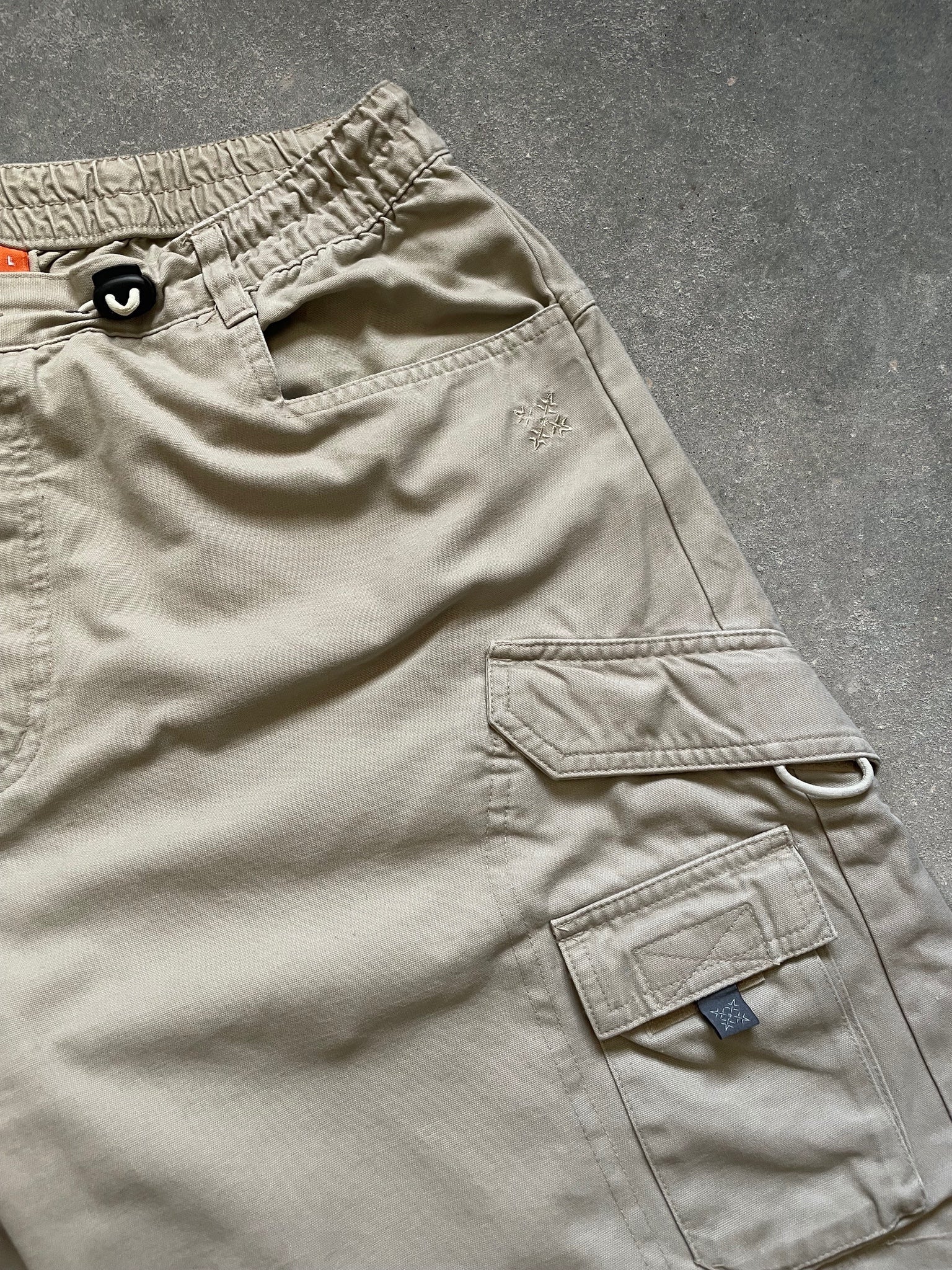 2000's Oxbow Chino Shorts (M)