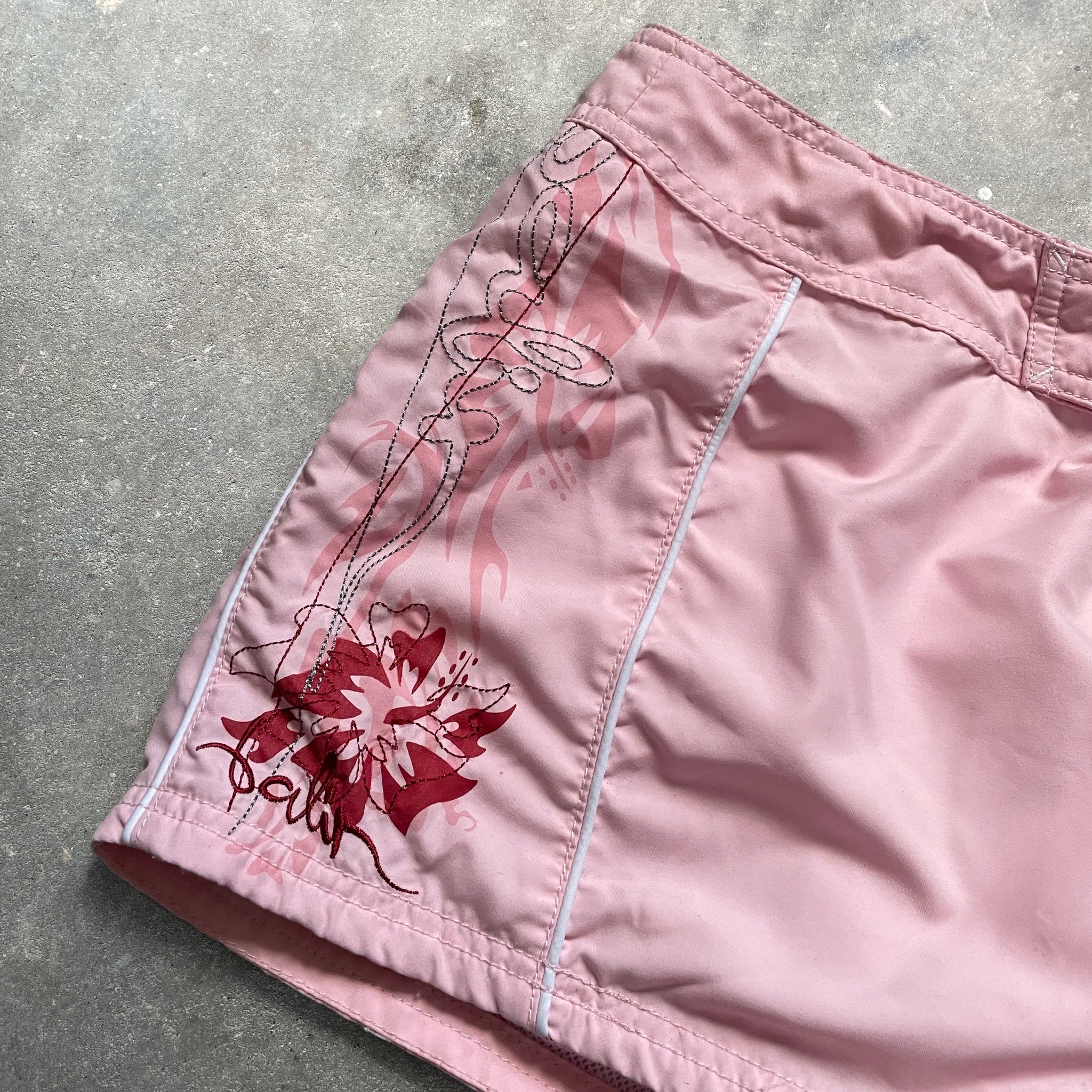 2000's Balin Swim Shorts Pink (8)